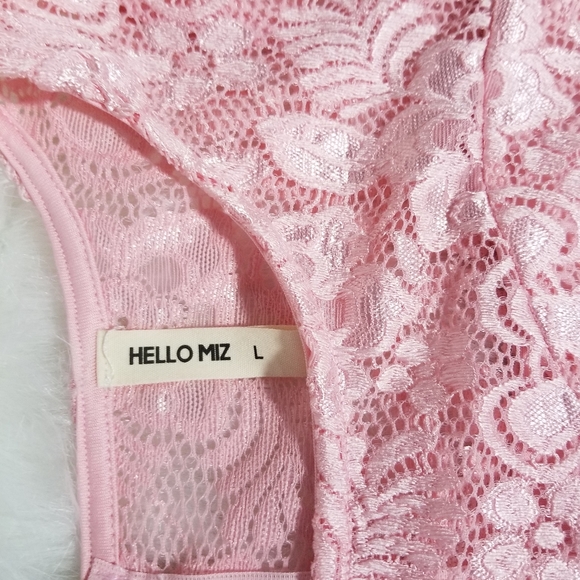 Lace Maternity Dress - Classy & Comfortable - Picture 4 of 4